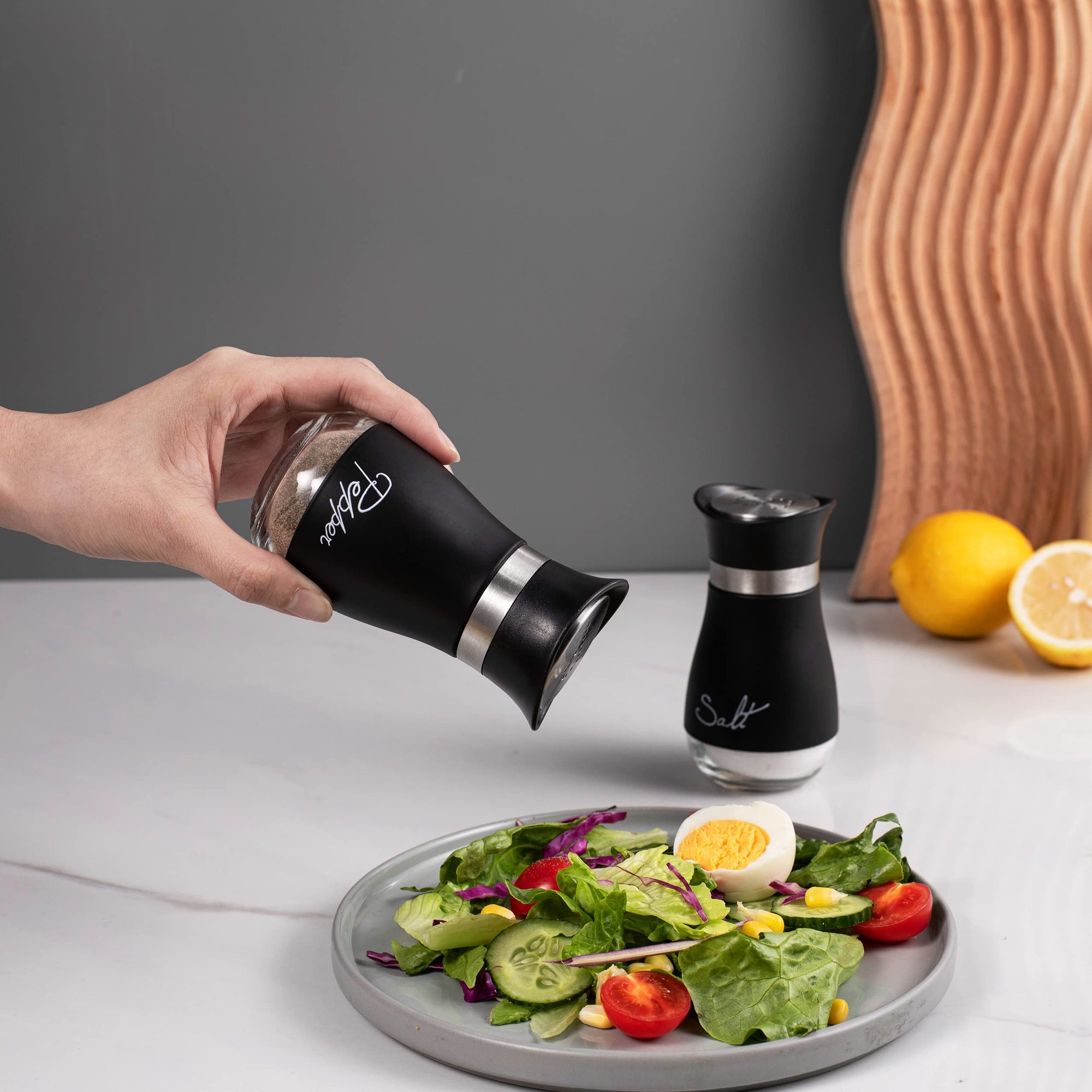 Lonffery Salt and Pepper Shakers Set